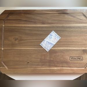 Viking Acacia Carving Board
